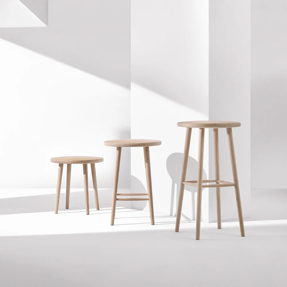 Miss Button round stool, Oak natural oil. low, Ø44x45 cm Stolab