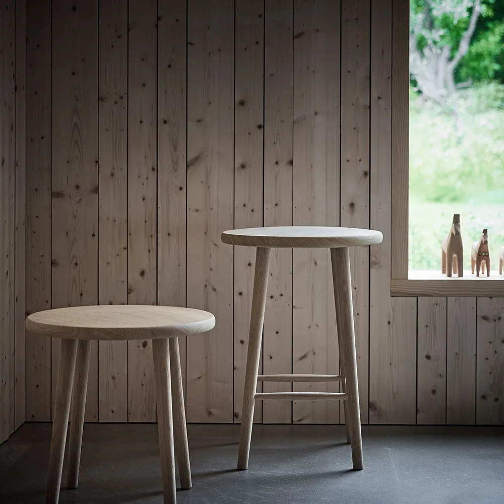 Miss Button round stool, Oak natural oil. low, Ø44x45 cm Stolab