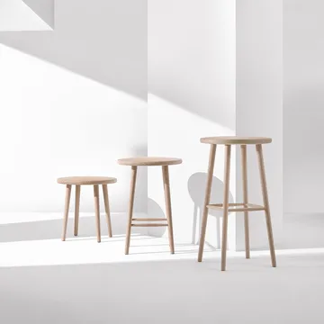 Miss Button round stool - Oak white oiled. low, Ø44x45 cm - Stolab