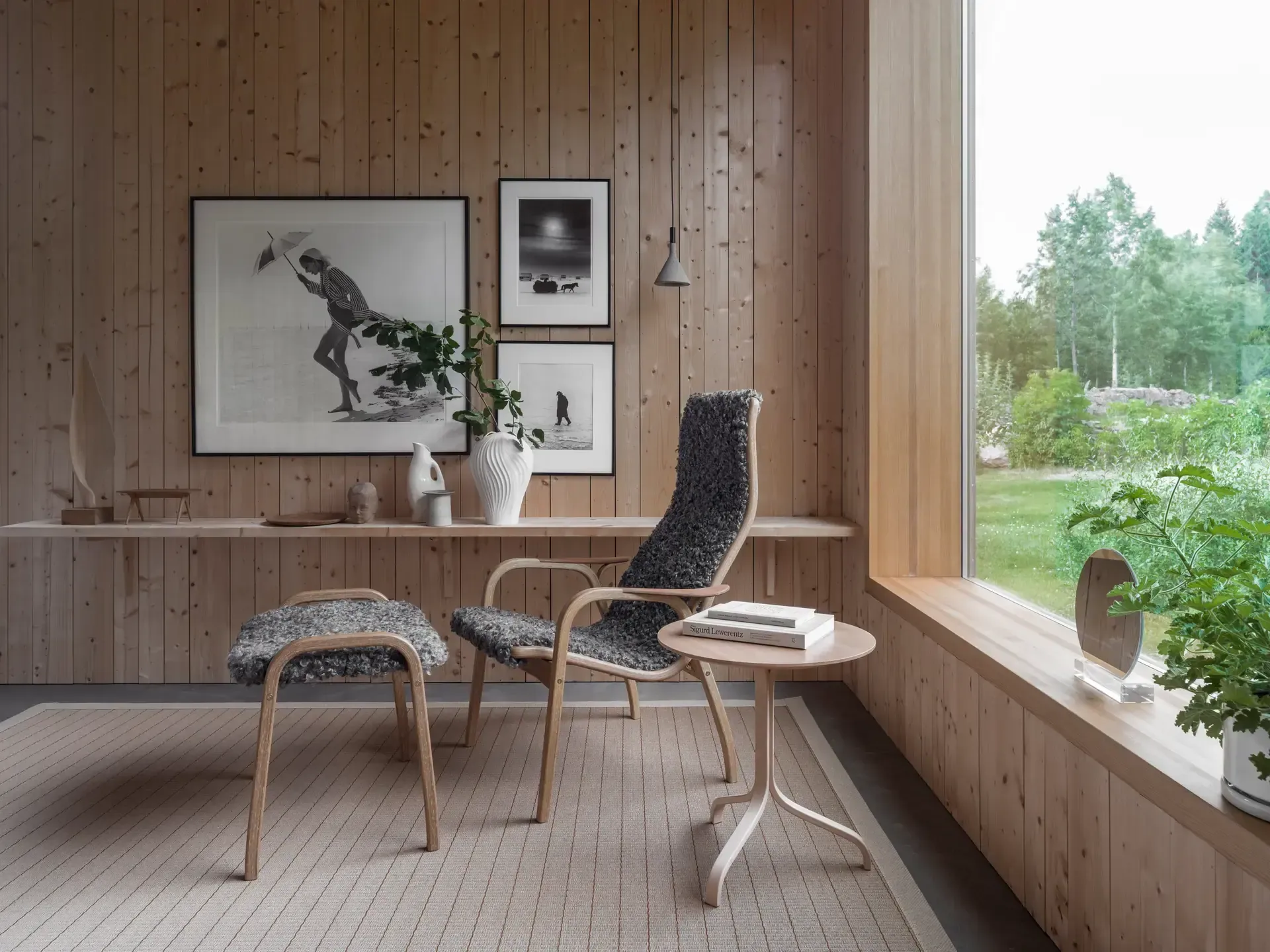 Lamino armchair, Sheepskin Espresso-oiled walnut Swedese