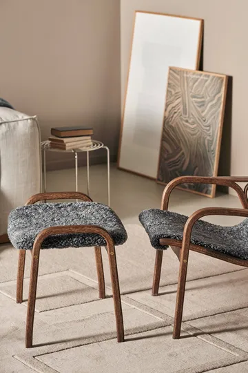 Lamino footstool - Sheepskin Black-black stained beech - Swedese