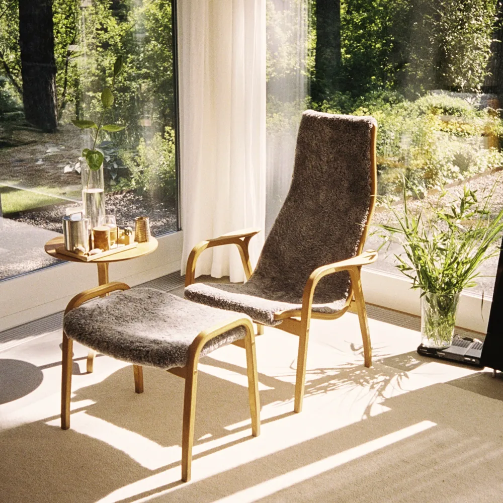 Lamino footstool, Sheepskin black, oiled oak Swedese