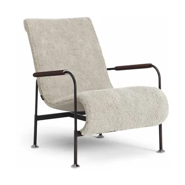 Serpentine armchair - Sheepskin Moonlight-dark brown-Tärnsjö Tobacco - Swedese