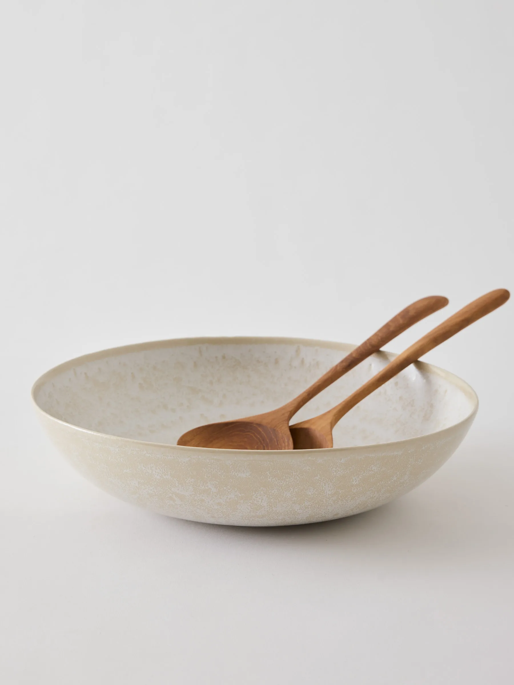 Granada salad bowl, Cream, Ø30x7.5 cm Tell Me More