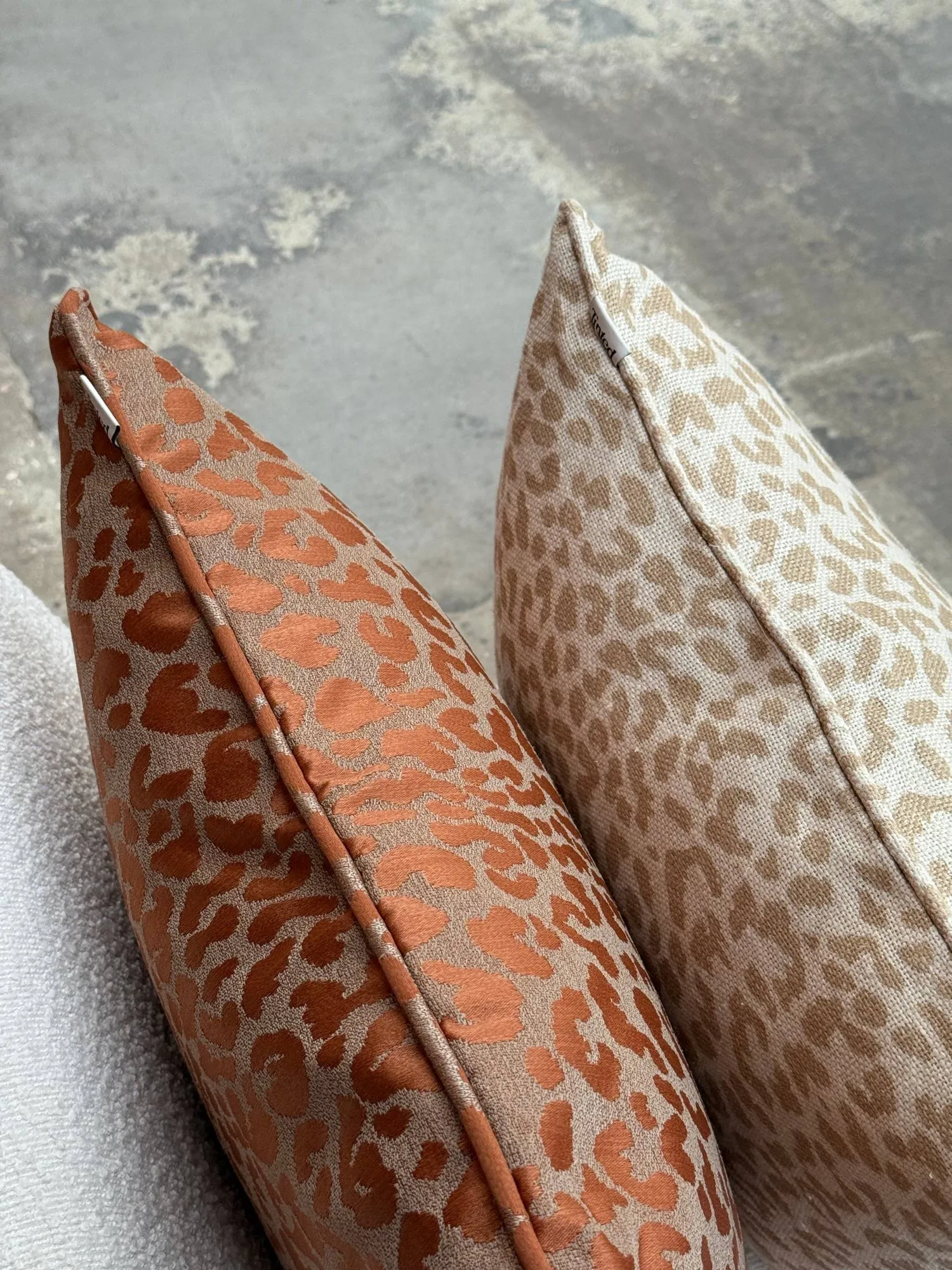 Norell cushion, Leopard beige-off white, 50x50 cm Tinted Norell cushion, Leopard beige-off white, 50x50 cm Tinted