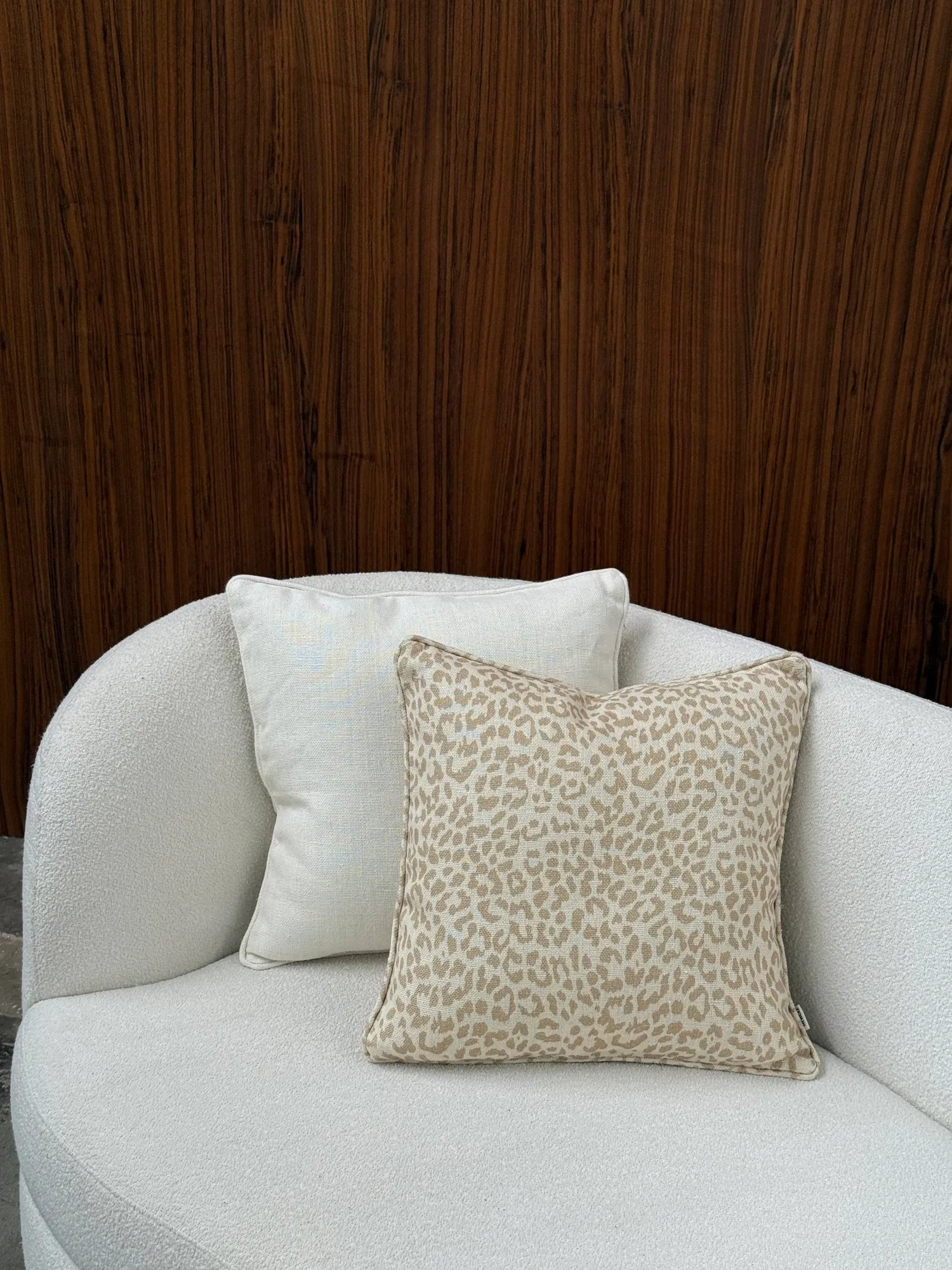 Norell cushion, Leopard beige-off white, 50x50 cm Tinted Norell cushion, Leopard beige-off white, 50x50 cm Tinted