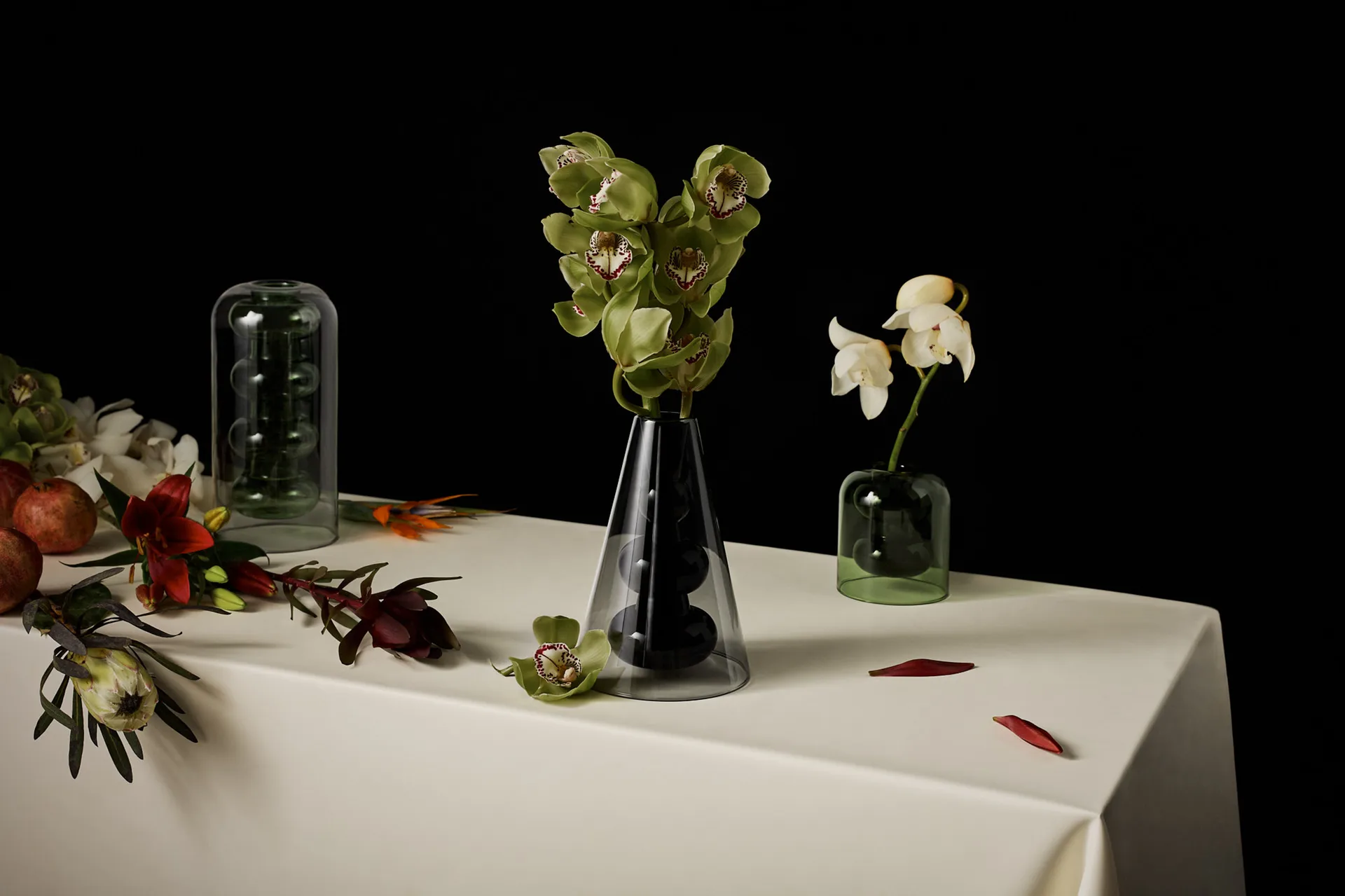Bump Cone vase, Black Tom Dixon