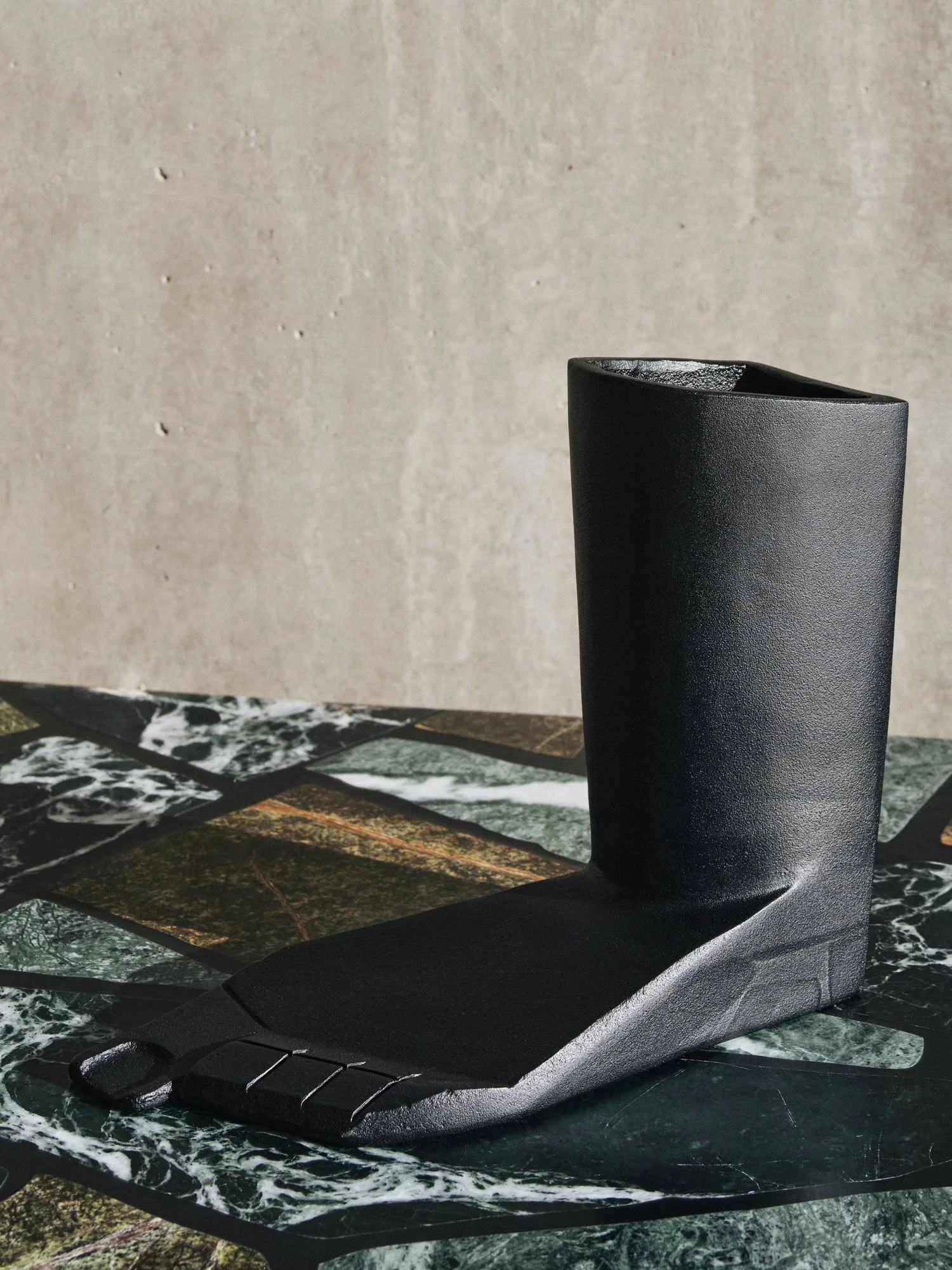 Cast iron foot, Black, 21.5x20 cm Tom Dixon