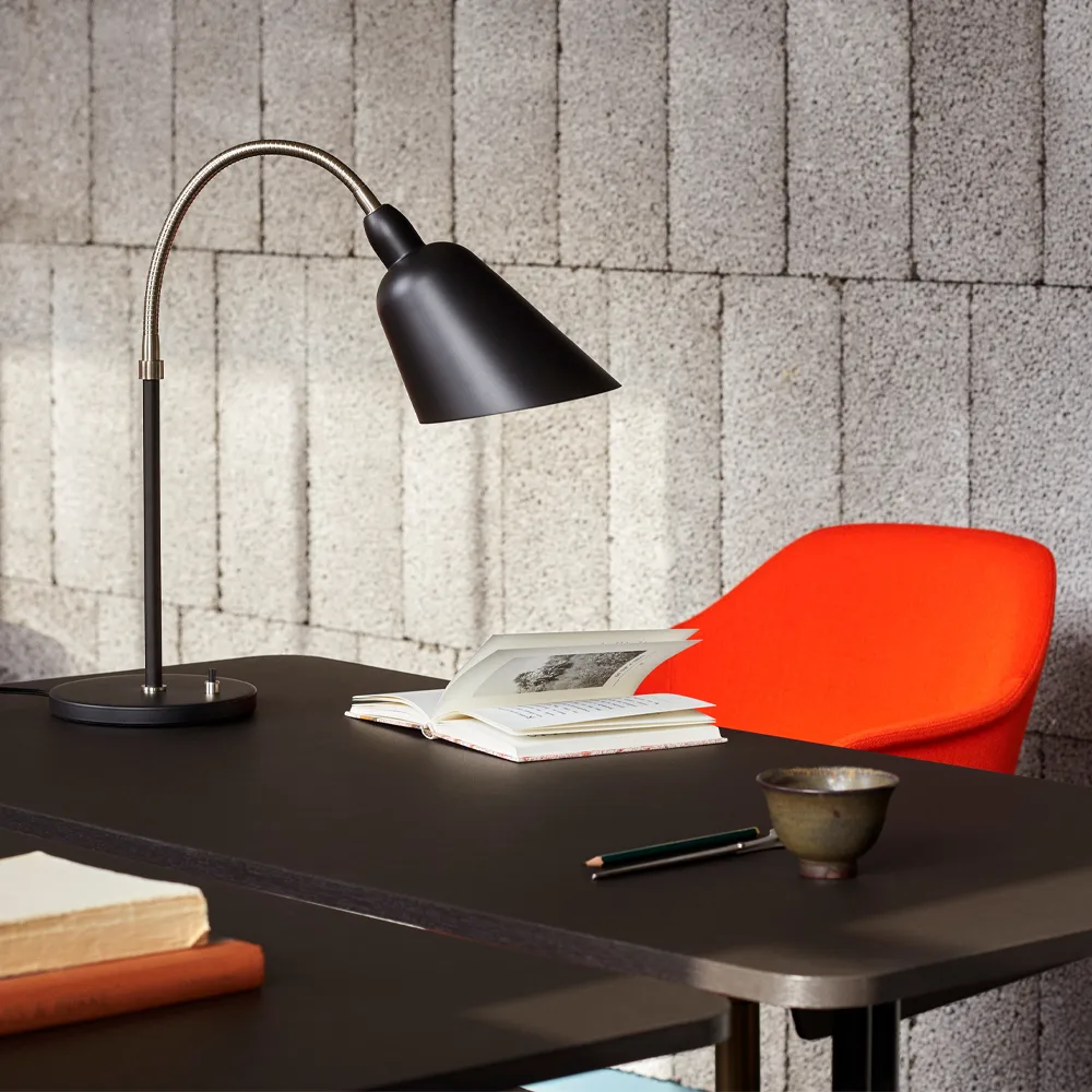 Pavilion AV16 desk, Black linoleum, black lacquered oak, black leg &Tradition