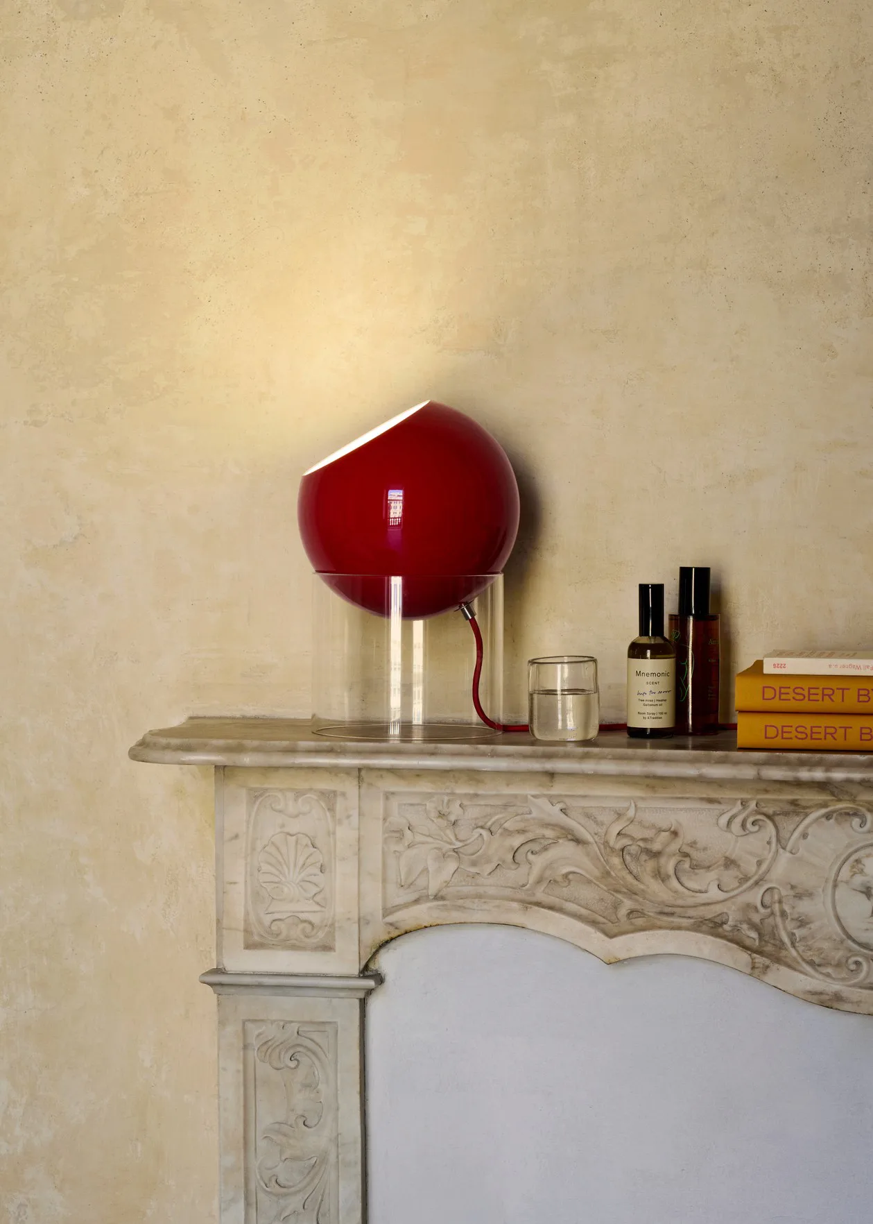 Topan VP13 table lamp 31,5 cm, Clear-vermilion red &Tradition