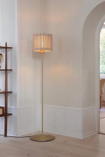Komorebi floor lamp medium - Square oak-Brushed brass - Umage