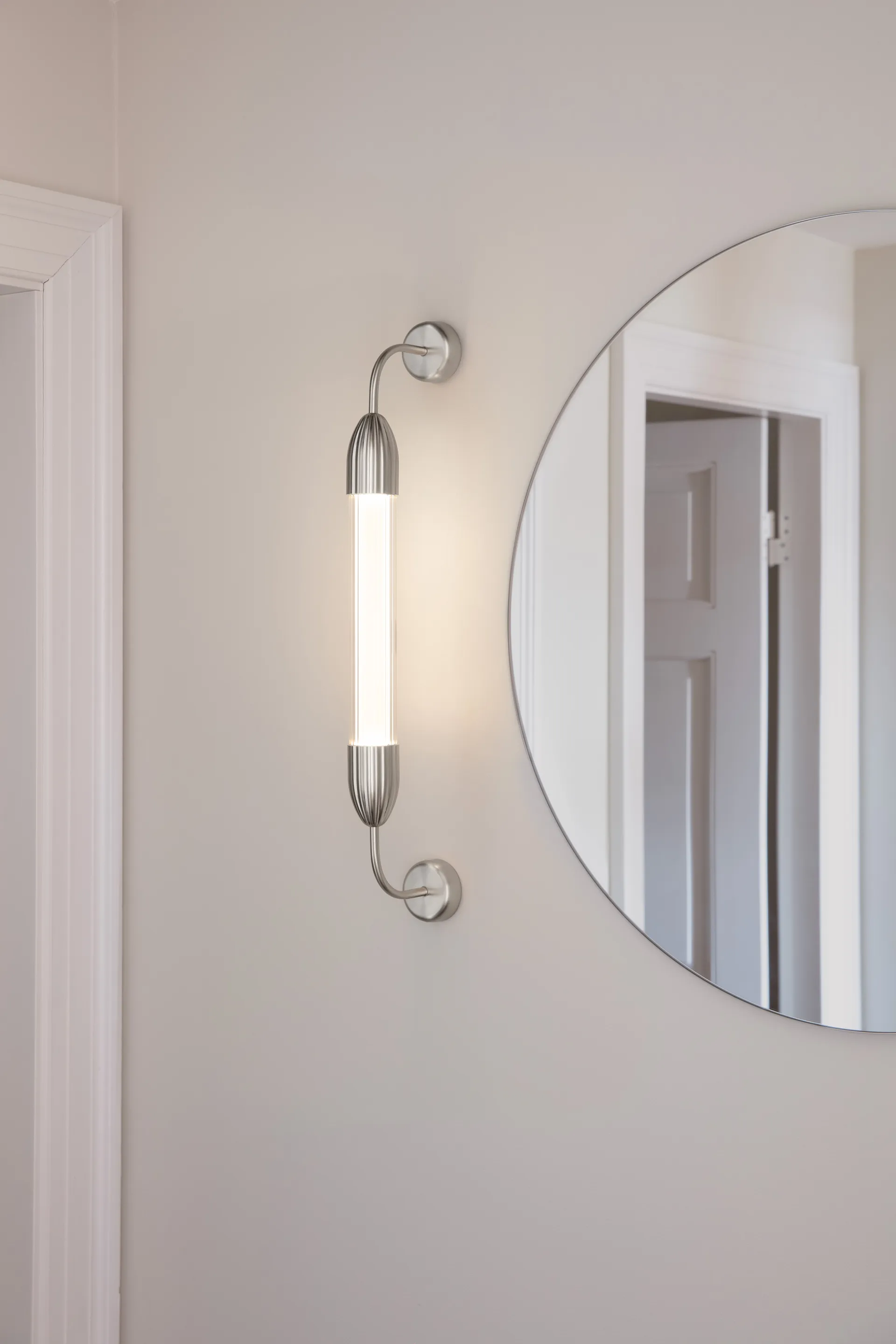 Lemon Squeeze Wall short wall lamp, Single polished steel Umage