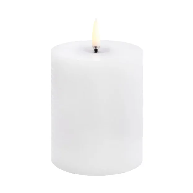 Uyuni LED Block Candle melted - White rustic, Ø7.8x10 cm - Uyuni Lighting
