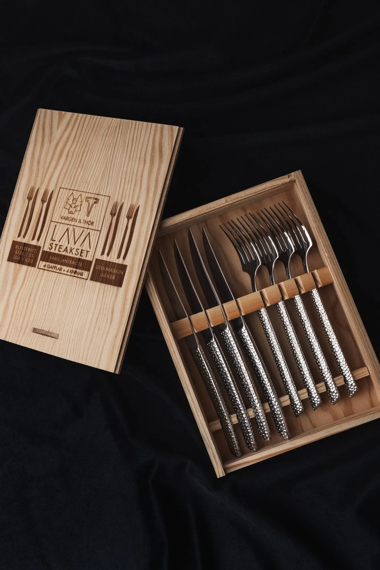 Lava cutlery set, Polished steel, 8 pieces Vargen & Thor