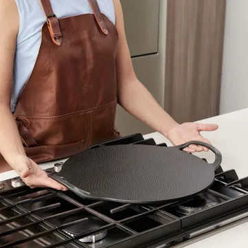 Victoria pizza stone Ø38 cm - Black - Victoria