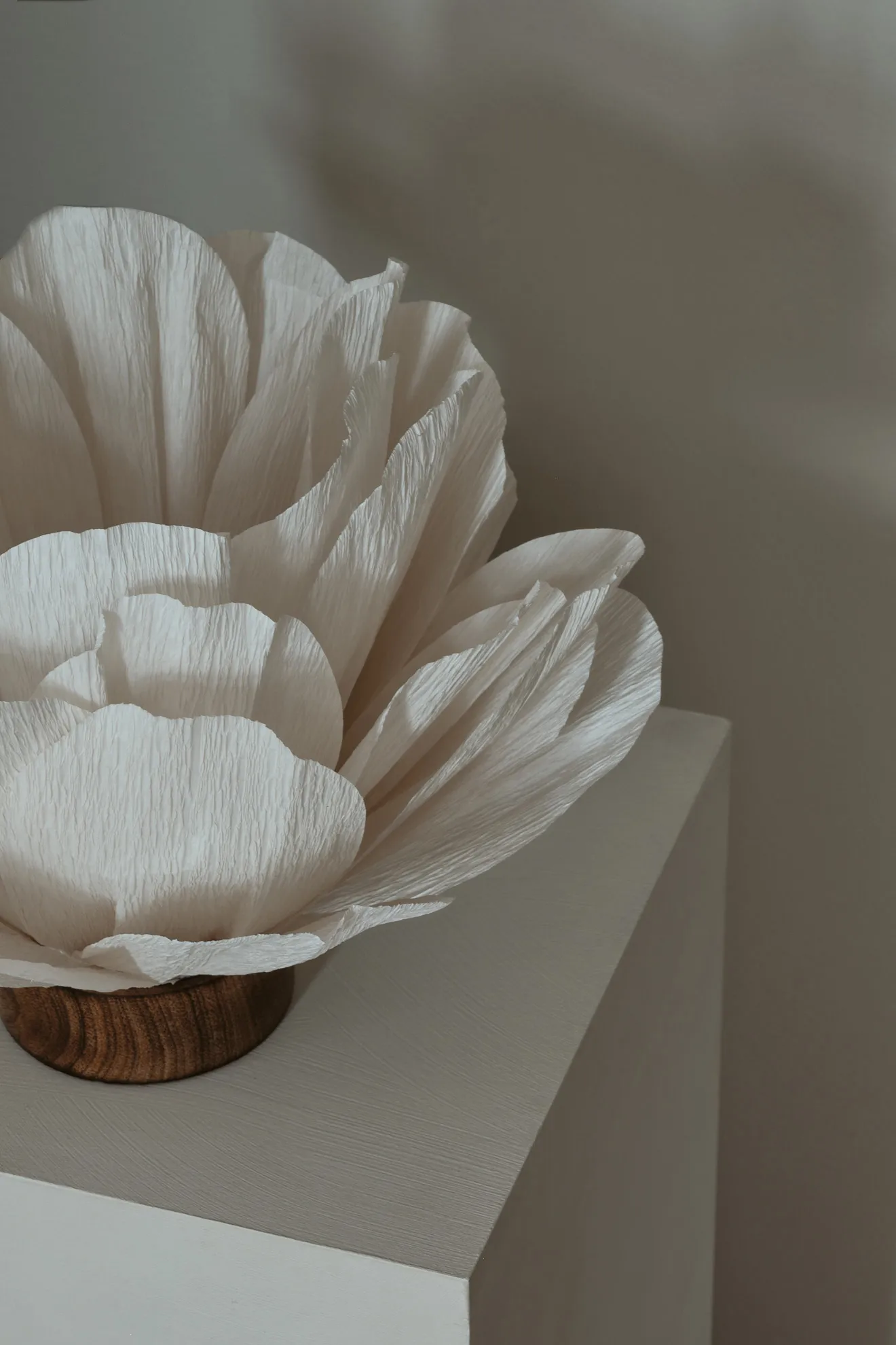 Lisa table lamp, White, Ø28x23 cm Watt & Veke