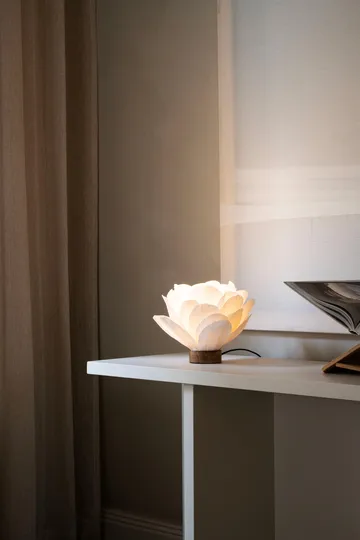Lisa table lamp - White, Ø28x23 cm - Watt & Veke