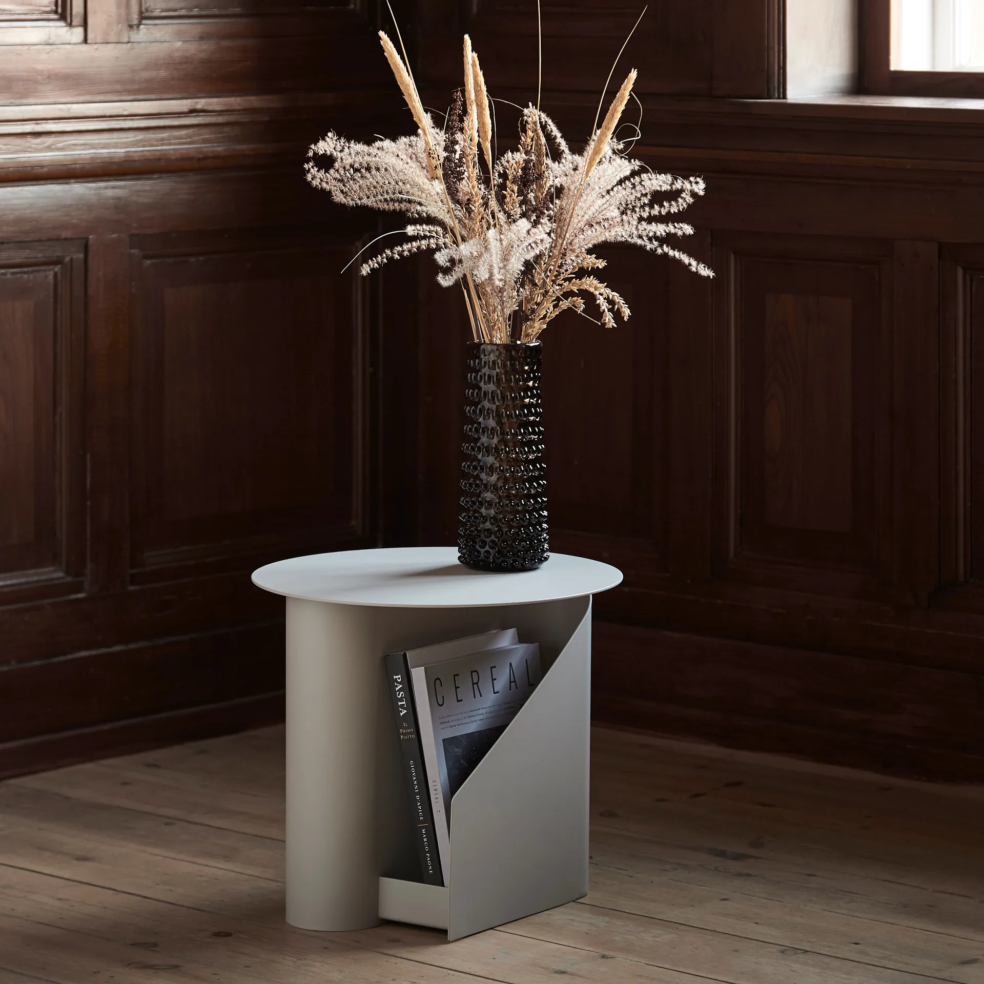 Sentrum side table, Grey Woud