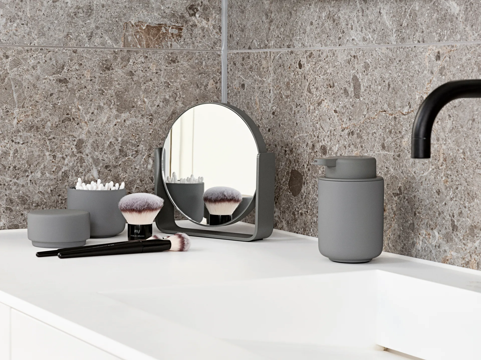 Ume table mirror with 5x magnification 19x19.5 cm, Grey Zone Denmark