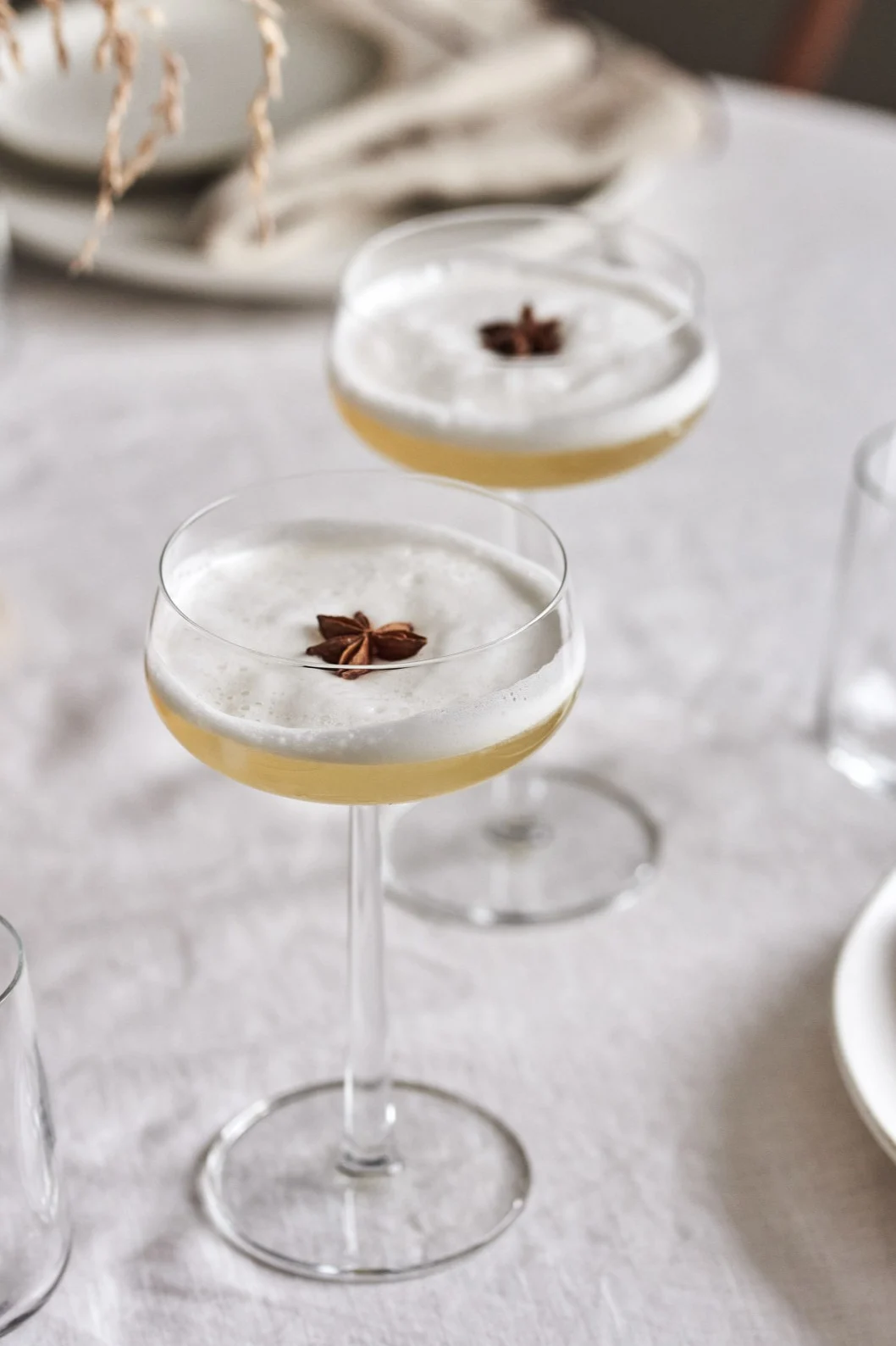 Here you see a coupe glass, one type of glass that can be used for cocktails or champagne. 